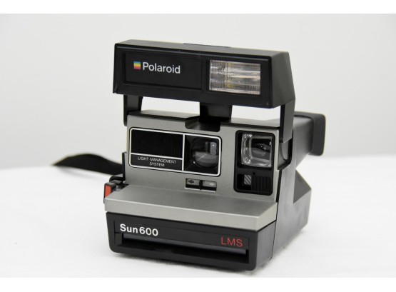 Vintage Polaroid Sun 600 Instant Camera