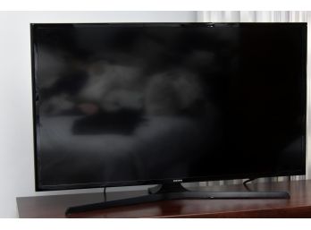 Samsung 40' Television With Remote
