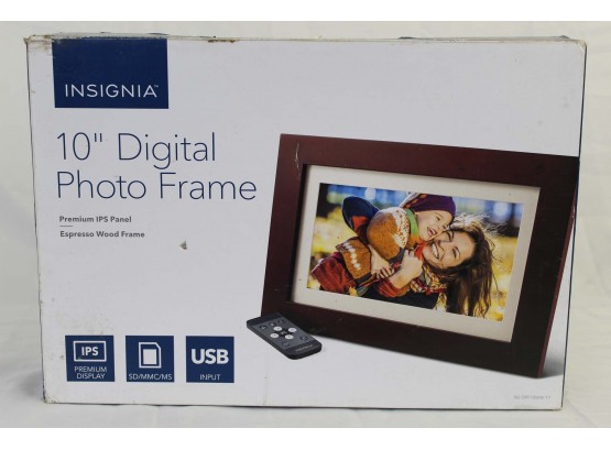 Insignia 10' Digital Photo Frame (New In Box)