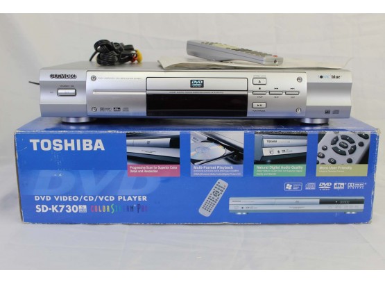 Toshiba GoVideo DVD/CD/MP3 Player With Remote & Wires