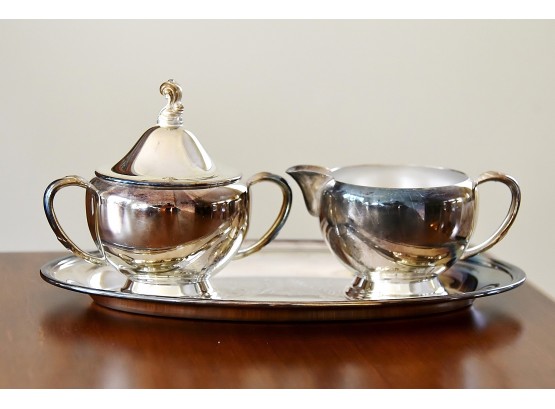 William Rogers Silver Plated Creamer And Sugar With Underplate