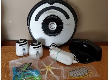 Roomba IRobot- TESTED AND WORKING