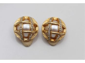 Pearl Crystal & Gold Crossover Earrings