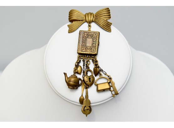 Vintage Brass Locket Charm Brooch (lot 44)