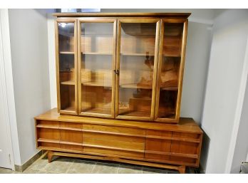Mid Century Modern 'Young Furniture' Dining Room Cabinet Hutch