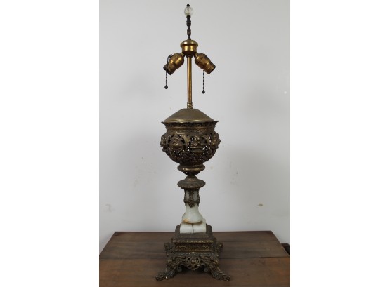 Eagle Footed Brass Pull Chain Lamp (Needs Repair)