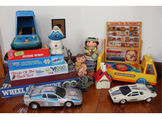 Vintage Toy & Game Lot