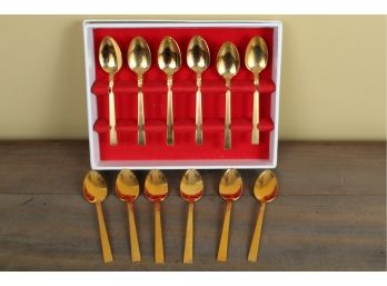 WM Rogers Gold Plated Spoon Set