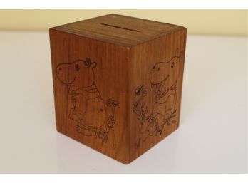 Richard Scarry 1979 Toystalgic Wood Music Box Bank