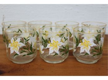 Set Of 7 Flower Decorated Gold Rimmed Glass Cups