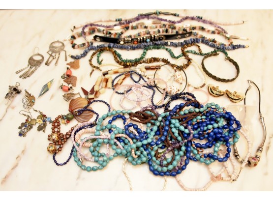 Assortment Of Costume Jewelry Jewelry Lot 20