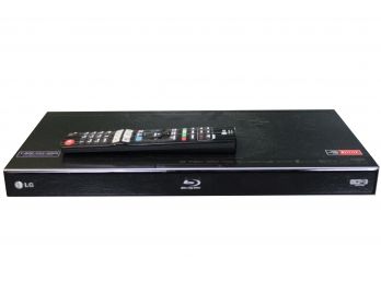 LG Blu Ray Player With Remote & Wires (Tested - Powers On)