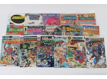 Random Comic Book Lot Including Superman, Green Lantern, TMNT