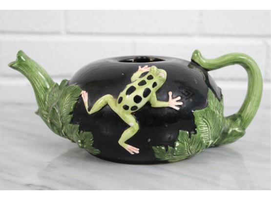 Bergschrund Frog Tea Pot