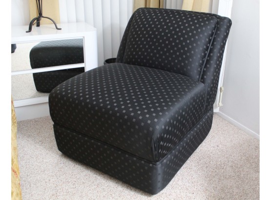 Vintage Black Cushioned Side Chair 27'L X 29'W X 30'H