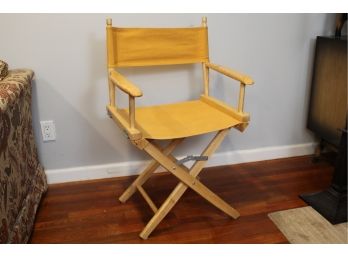 Yellow Director's Chair 22'L X 16'W X 36'H