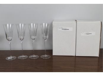 Set Of 12 Vietri Optical Clear Champagne Glasses