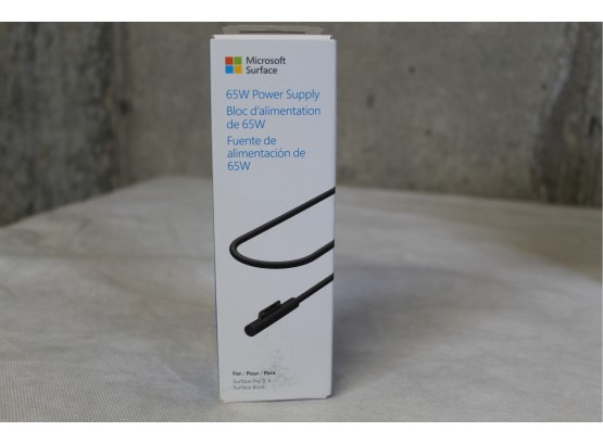 Microsoft Surface 65W Power Supply