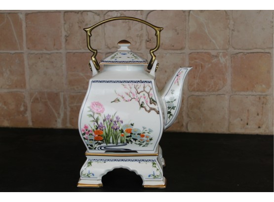 Vintage 1986 FP Japan Franklin Mint Porcelain Teapot 'The Birds & Flowers Of The Orient'