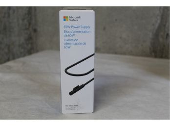 Microsoft Surface 65W Power Supply