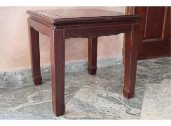 Square Side Table 22'L X 22'W X 22'H
