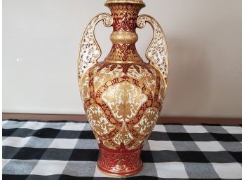 Spectacular Dual Shoulder Vase Marked Burley And Tyrrell Chicago