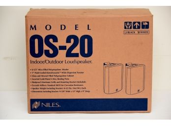 Niles 0S-20 Indoor/Outdoor Speakers With Original Box