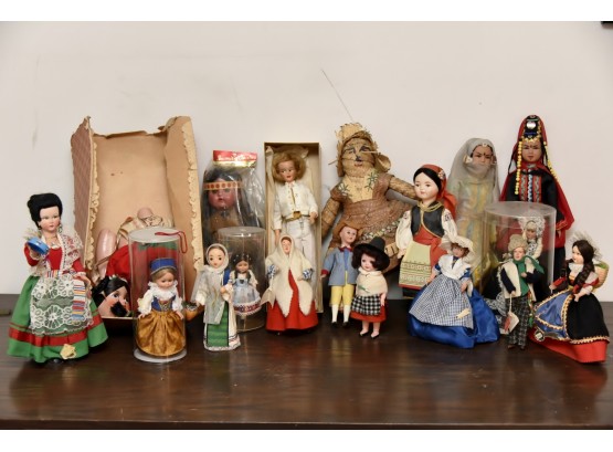 Foreign Doll Collection Lot 2
