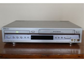 Sony DVD/VHS Player 2 (Tested - Powers On)