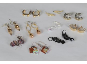 Gold Tone Earring Collection Jewelry Lot 8