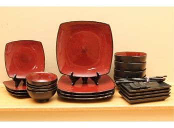 Elite By Gibson Black And Red Dish Set