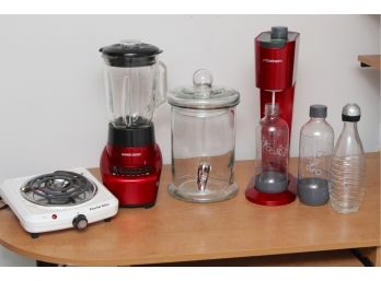 Small Red Appliance Lot