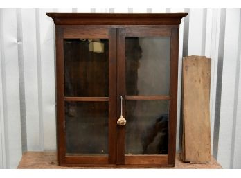 Antique Mahogany Display Cabinet With Lights 32 X 10 X 39