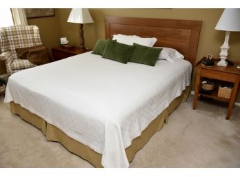 California King Bed With Headboard, Mattress And Bedding
