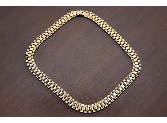 Fashionable Gold Tone Choker Style Necklace
