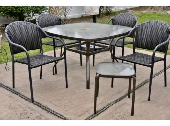 Outdoor Patio Table And Chairs