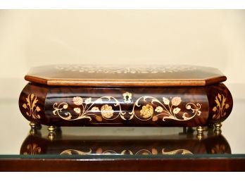 Lovely Reuge Handmade Italian Inlaid Walnut Jewelry Box