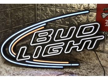 Bud Light Bar Light (Tested & Working) 29'L X 2'W X 15'H