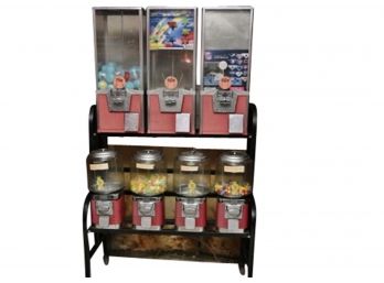 Candy/Toy Vending Machine 35'L X 17'W X 61'H