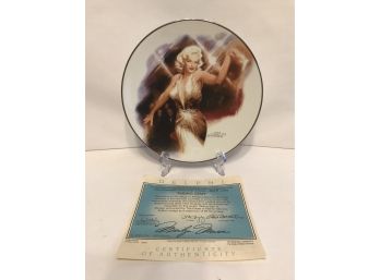 MARILYN MONROE COLLECTOR`S PLATE