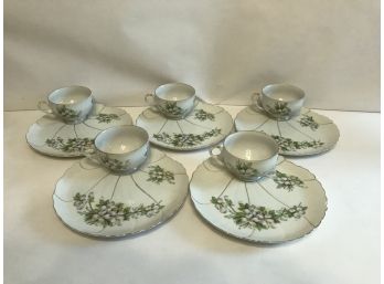DECORATIVE CUP AND SAUCER LOT