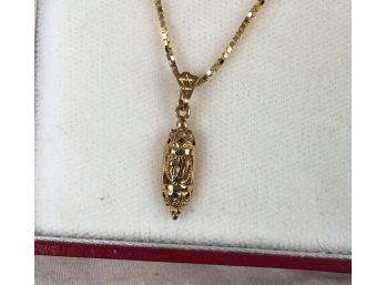 14K Gold Mezuzah Charm And Necklace 4.5g