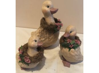 3 Piece Ceramic Decorative Ducks With Floral Neck Piece