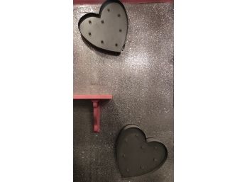 Set Of 2 Metal Hearts That Light Up