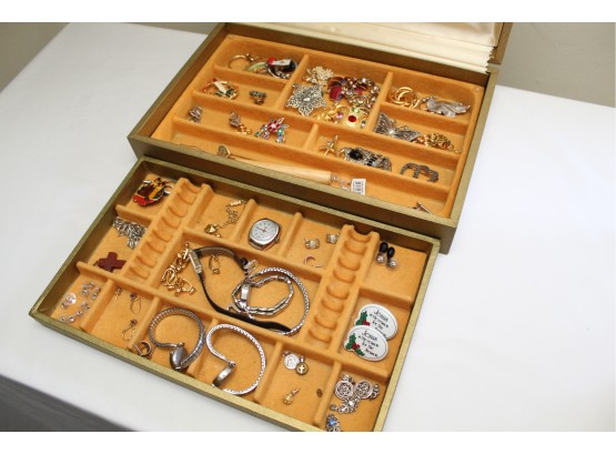 Grandmas Jewelry Box- Unsearched