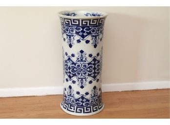 Oversized Blue And White Hand Painted Ceramic Umbrella Stand  12 X 24