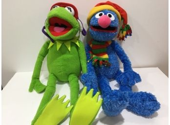 Macy’s Grover & Kermit Holiday Plush Promotions