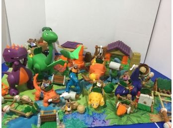 Little Tikes Huge Collection Dinosaurs & Accessories