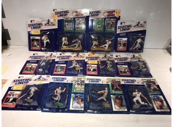 LOT OF 12 STARTING LINEUP FIGURES MOC