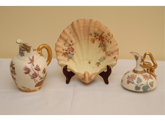 Royal Worcester Porcelain Display  (#19)